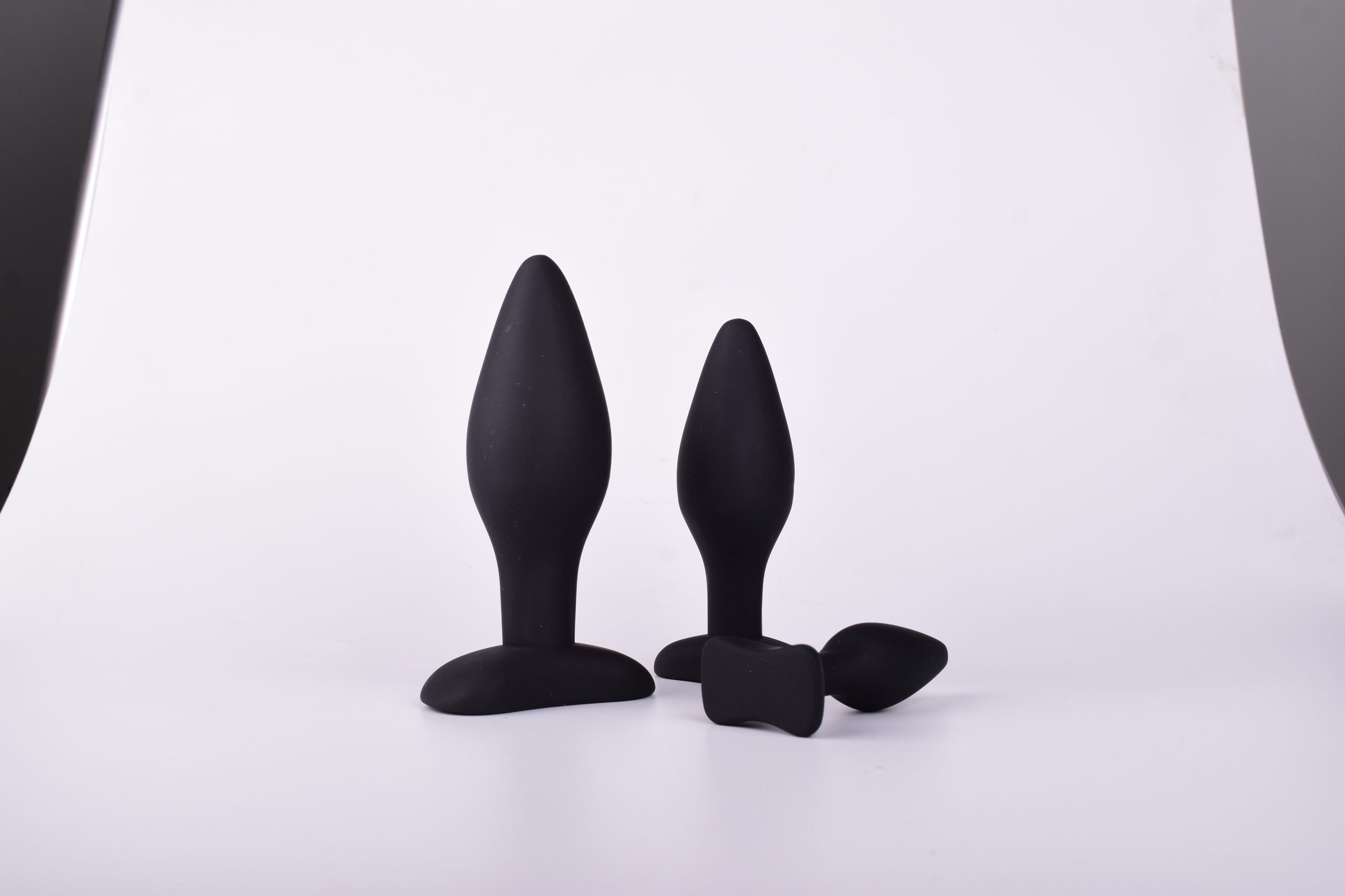 GM-124 Silicone Cone-Shaped Anal Plug Set – 3 Sizes - Image 4
